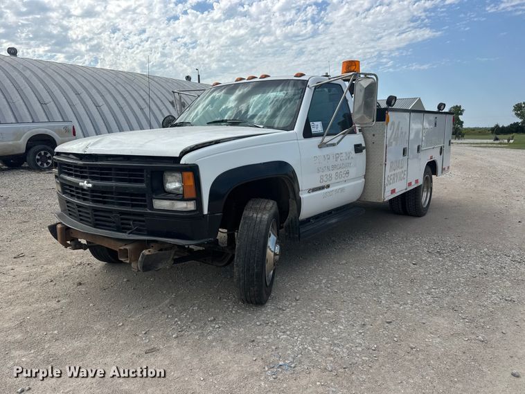 1994 Chevrolet C3500HD utility bed pickup truck - DW6772