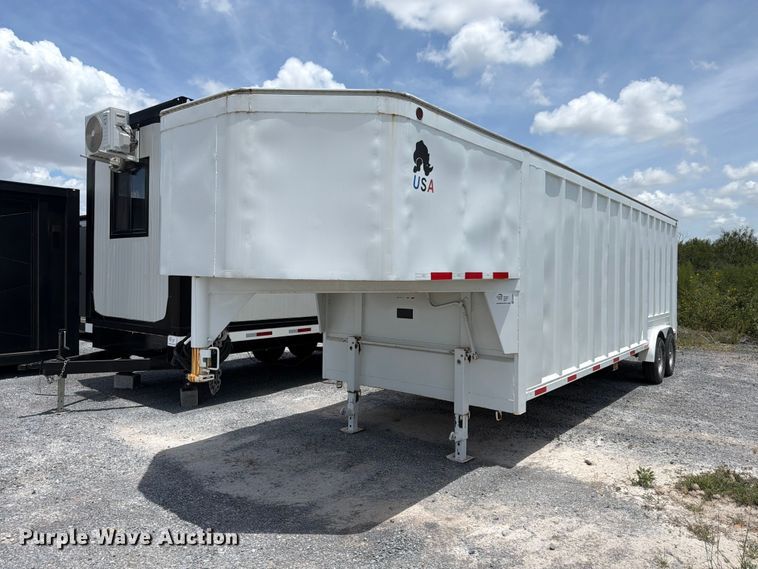 2027 De Lucio Usa enclosed cargo trailer - ED5374