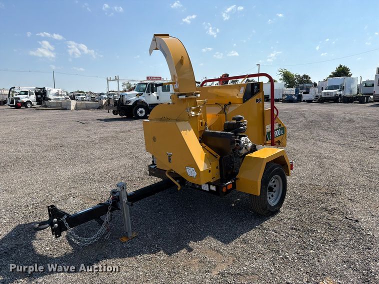 2022 Vermeer BC900XL wood chipper - EG9275