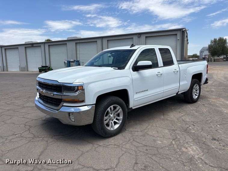 2019 Chevrolet Silverado 1500 Crew Cab pickup truck - EL2523