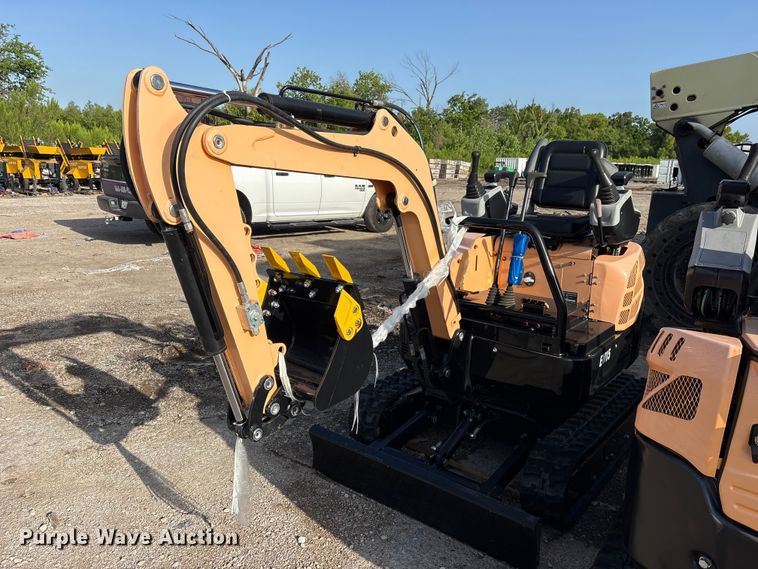 2024 Erie EM15 mini excavator - ET0145