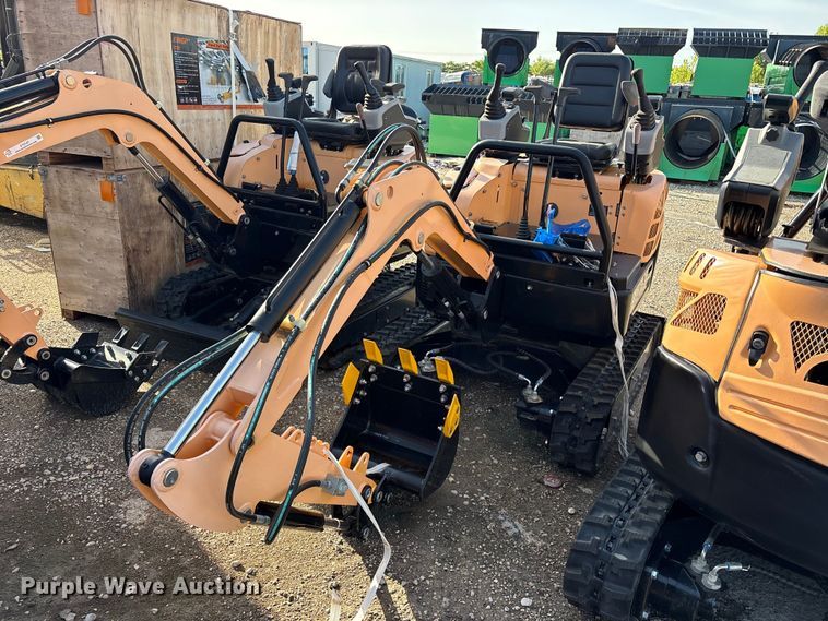 2024 Erie EM15 mini excavator - ET0146
