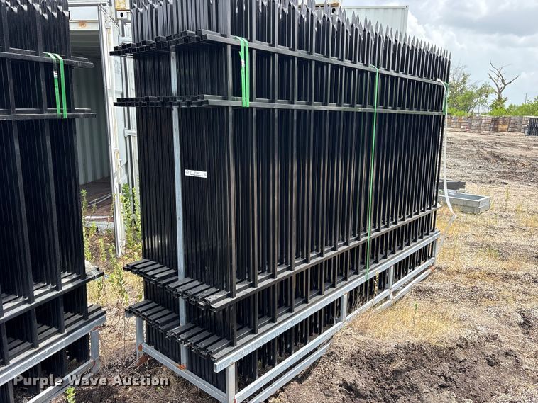 (22) Valley Pioneer F10 fence panels - ET0287