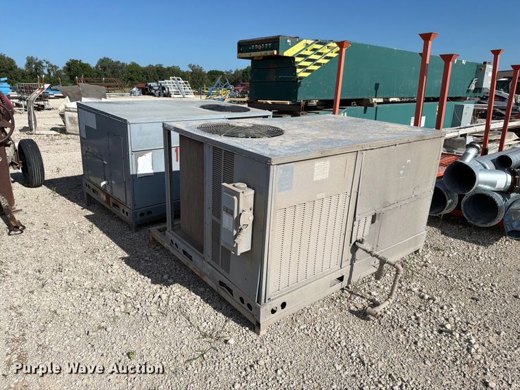 (2) Daikin DSG0600804BXXX 5-ton HVAC units - EV2323