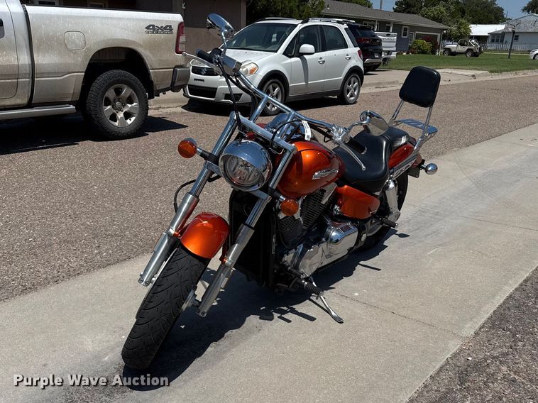 2004 Honda VTX1300 motorcycle - EW4025