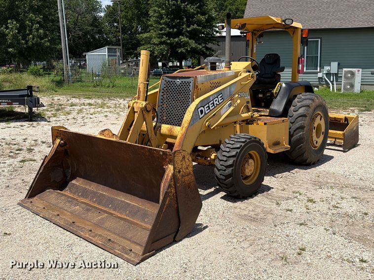 Deere 210LE  - EX4042