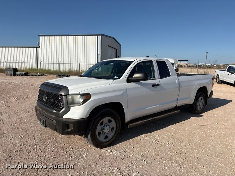 2020 Toyota Tundra Ext. Cab pickup truck - FC2514