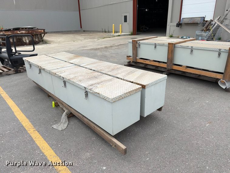 (4) toolboxes - FK3244