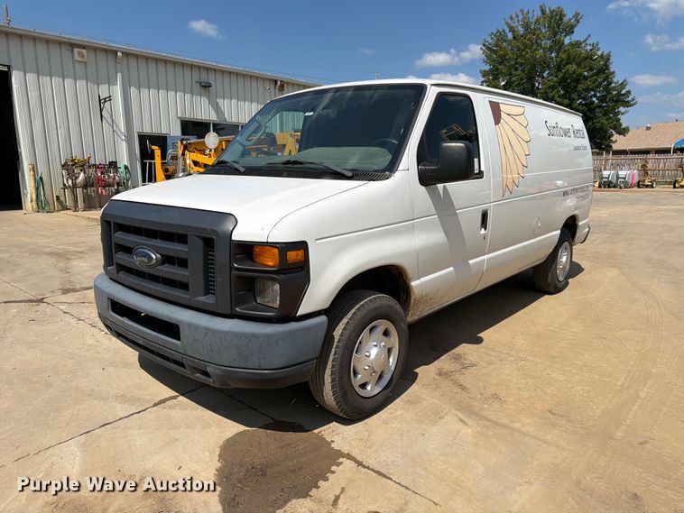 2013 Ford E150 van - FK3503