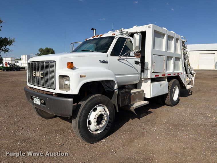 1995 GMC TopKick refuse truck - FM7605