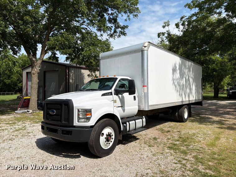 2018 Ford F650 Super Duty box truck - FN2510