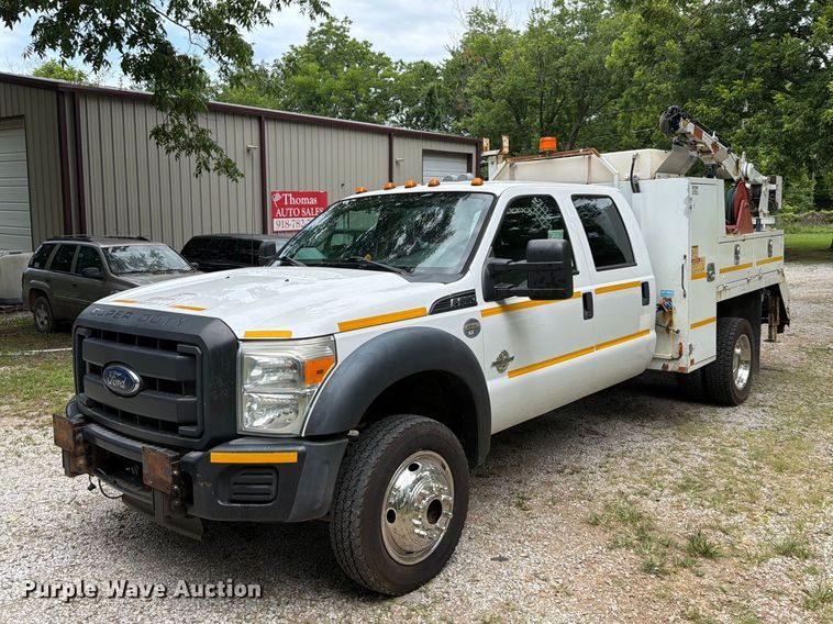 2015 Ford F550 Super Duty Crew Cab utility / service truck - FN2511