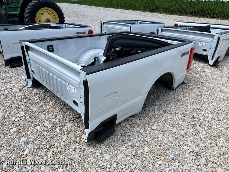 Ford pickup truck bed - FN5766
