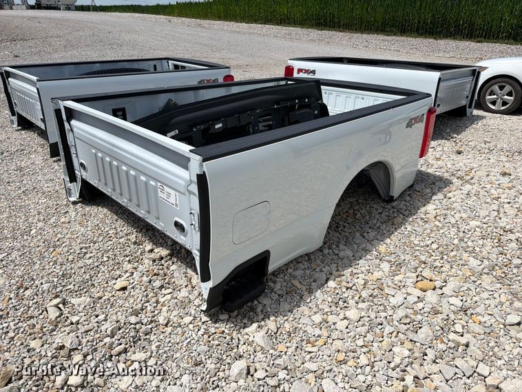 Ford pickup truck bed - FN5767