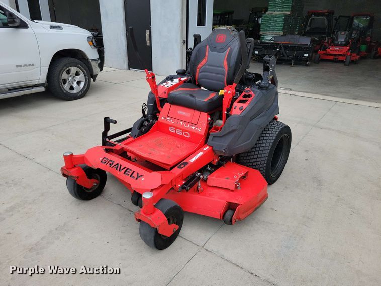 Commercial Lawn Mowers For Sale Near Sioux City | Purple Wave Auction