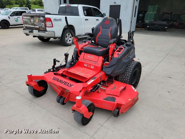 Gravely Pro Turn 672 ZTR lawn mower - FU0023