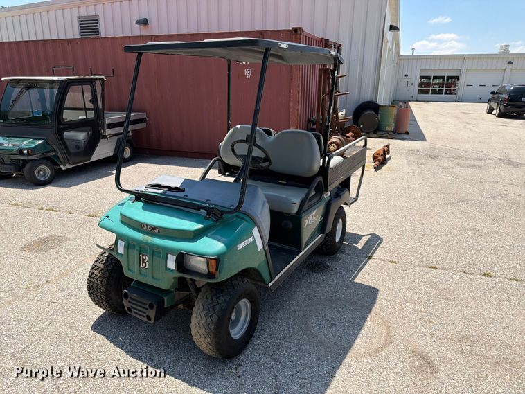 2006 Club Car golf cart - MQ9042