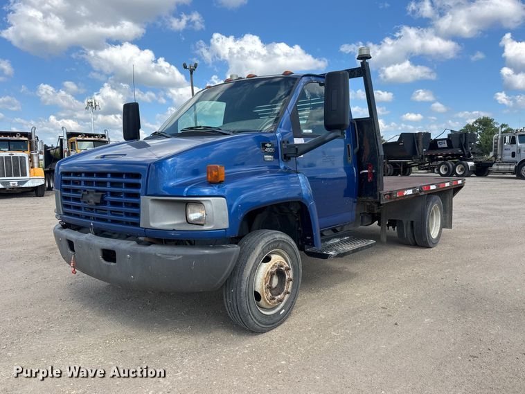 2003 Chevrolet C4500 flatbed truck - NJ9251
