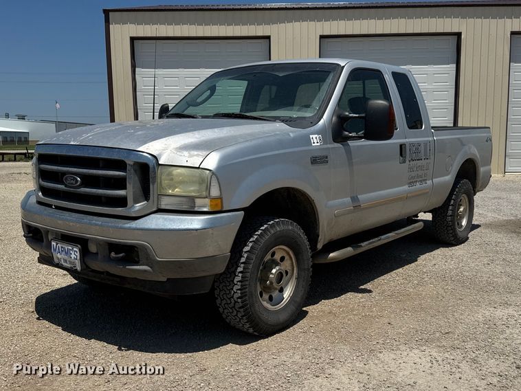 2004 Ford F250 Super Duty Ext. Cab pickup truck - NJ9267