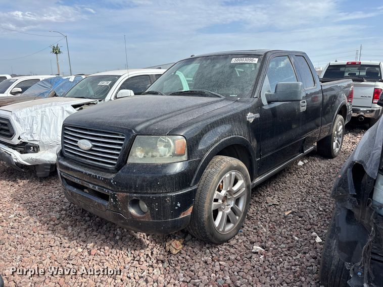 2006 Ford F150 Ext. Cab pickup truck - YA3940