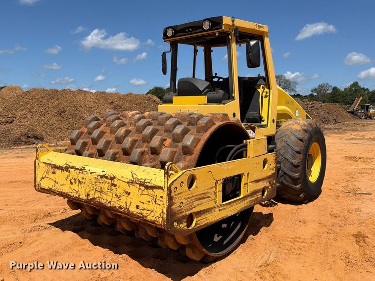 2015 Bomag BW 211 PD-50 single drum vibratory roller - ED5353