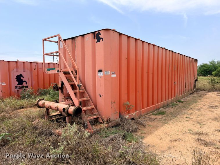 Salty's Manufacturing frac tank trailer - ED5434
