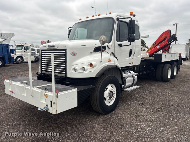 2012 Freightliner Business Class M2 Ext. Cab crane truck - EG8929