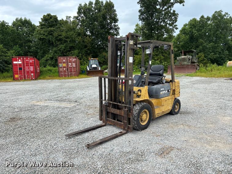 Caterpillar CP 25 forklift - ER3136