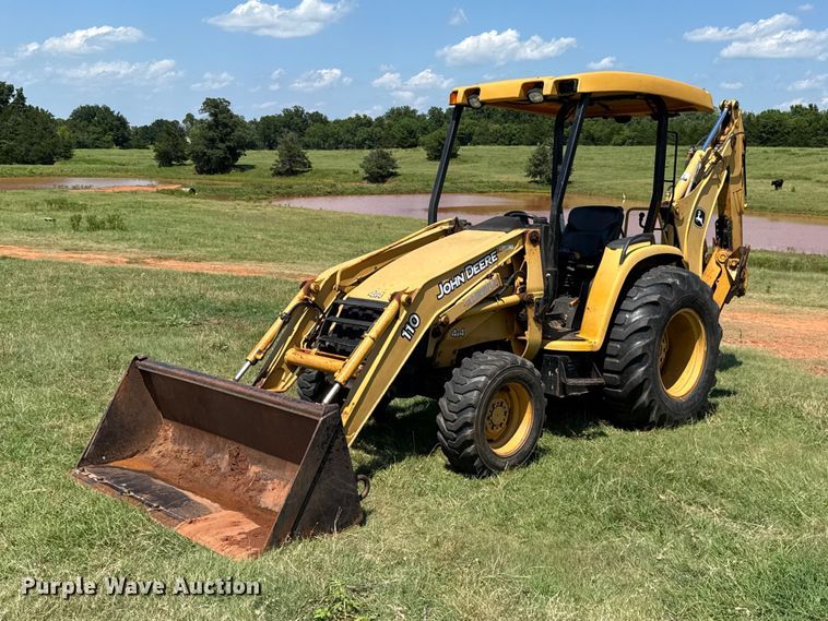 2004 John Deere 110 backhoe - ET6457