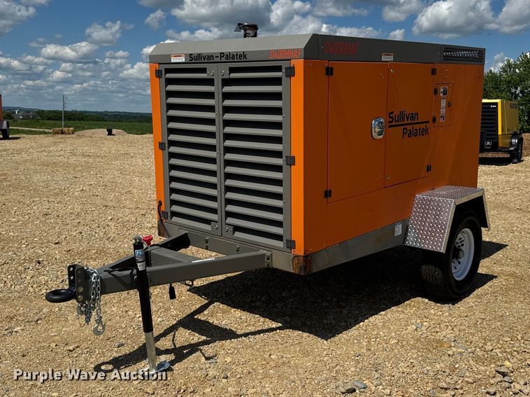 2018 Sullivan Palatek D400HHAF air compressor - FB5722