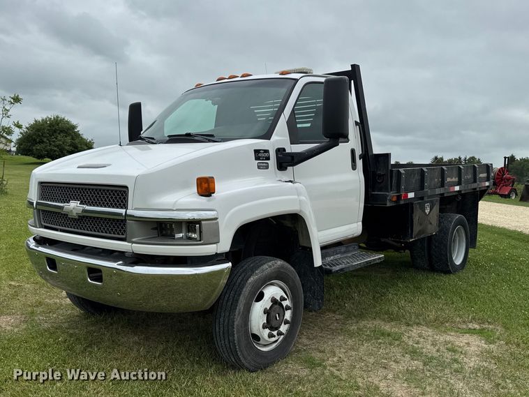 2005 Chevrolet C4500 dump truck - FB5743