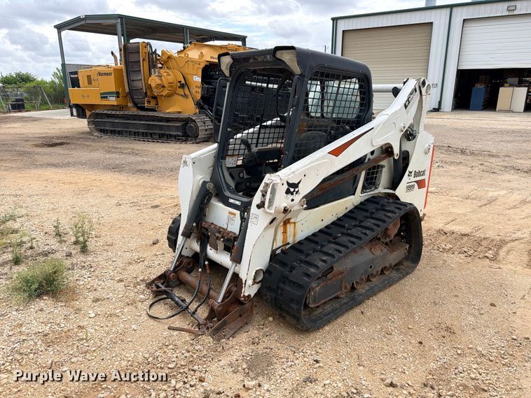 2020 Bobcat T590 tracked skid steer loader - FB8224