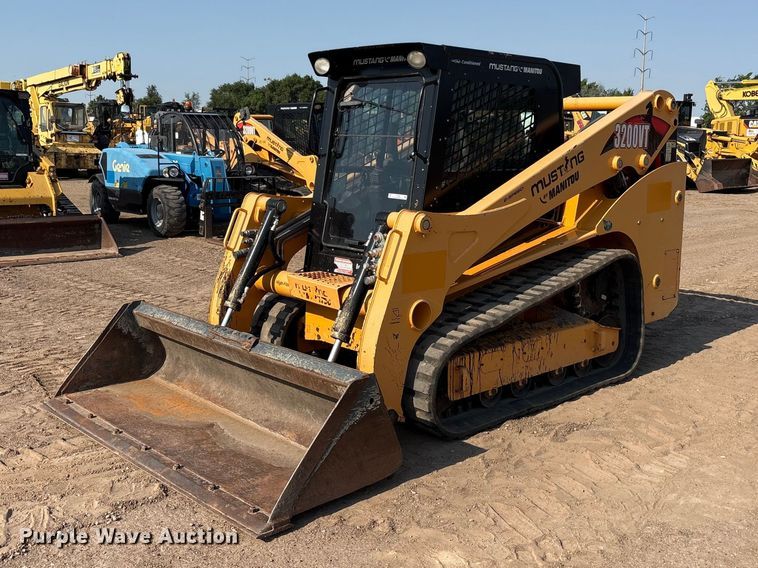 2021 Mustang by manitou 3200VT tracked skid steer loader - FC2506