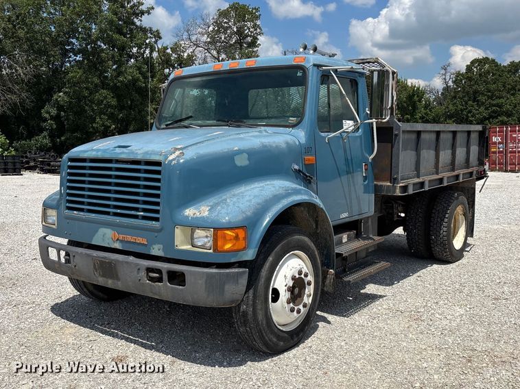 1990 International 4600 dump truck - FG0529