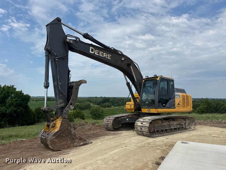 2014 John Deere 210G LC excavator - HI9386