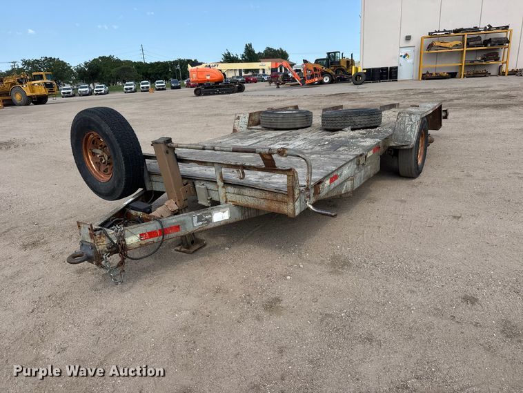 1994 Gold Star flatbed trailer - NJ9259