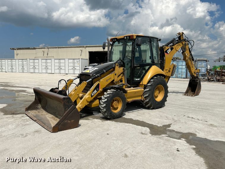 2012 Caterpillar 420E backhoe - NM9861