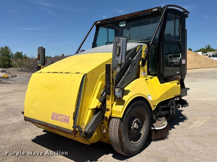 Brooms and Sweepers For Sale Near Kansas City, KS | Purple Wave
