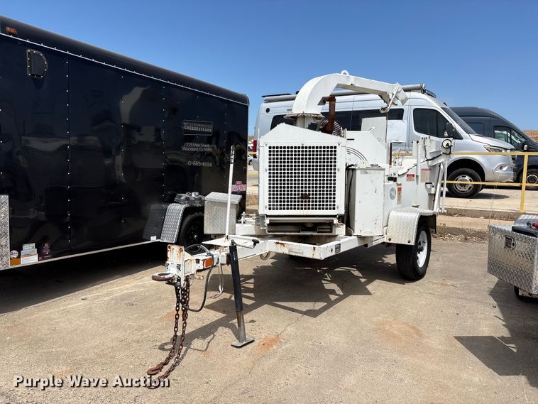 2015 Bandit 200UC wood chipper - YA3530