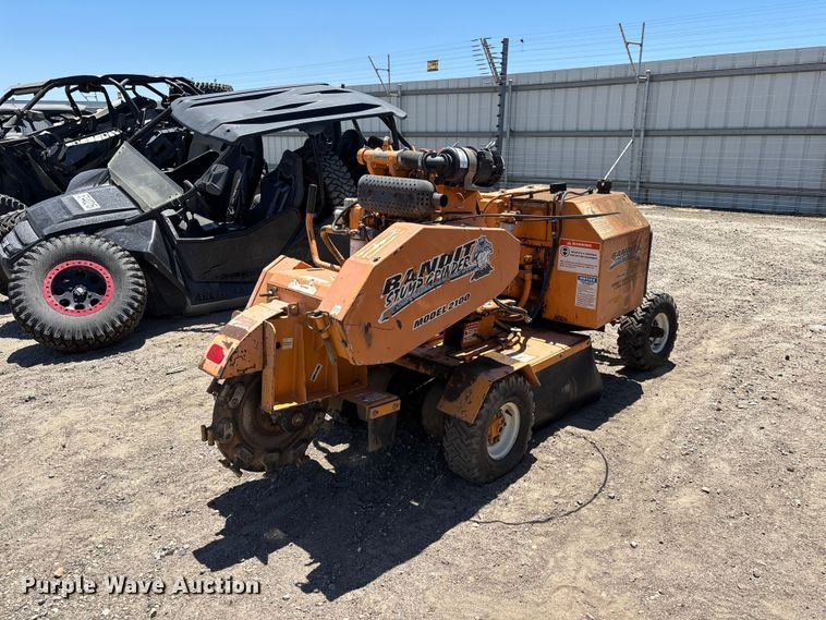 2005 Bandit 2100 stump grinder - YA3666