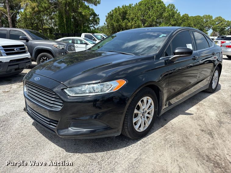2016 Ford Fusion  - DU6401