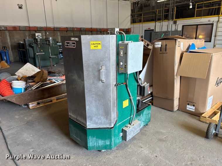 (2) parts washers - DY3062