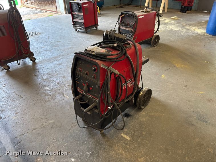 Lincoln Electric Precision Tig 185 welder - EO4429