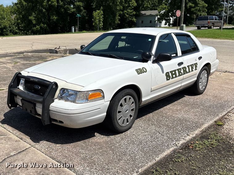 2009 Ford Crown Victoria Police Interceptor  - ER3174