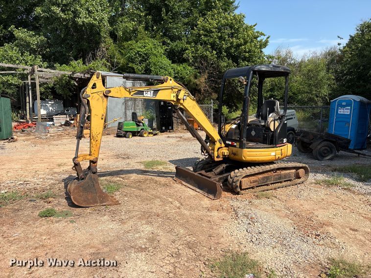 2004 Caterpillar 303 mini excavator - ET6479