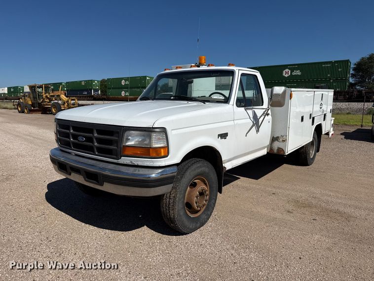 1995 Ford F-Super Duty utility / service truck - EW4038