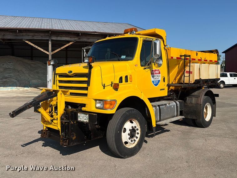 2000 Sterling L-Line dump truck - FB5775