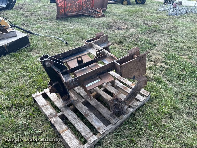 Henderson 82630 hitch - FB5786