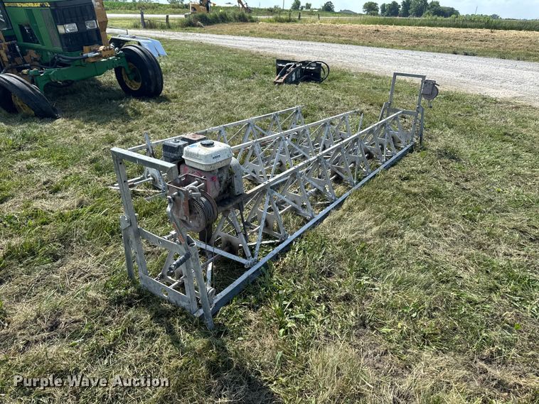 Power screed - FB5789