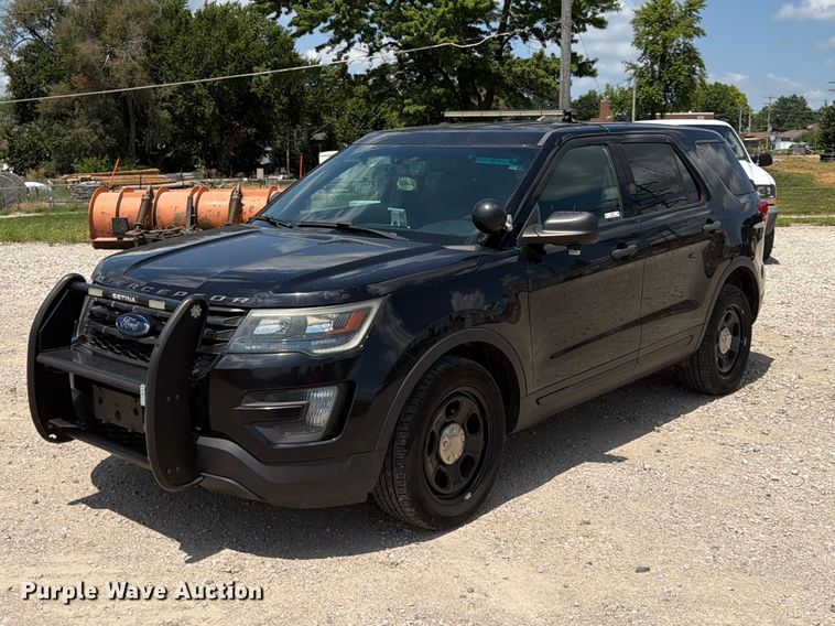 2016 Ford Explorer Police Interceptor SUV - FB5801